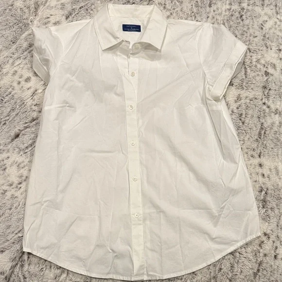 UNTUCKit White Short-Sleeve Button-Up Shirt - Picture 5 of 5